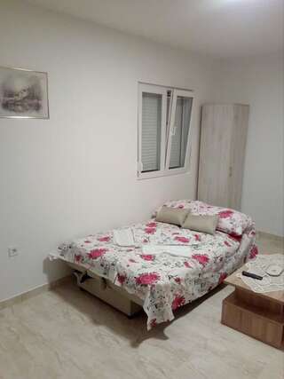 Гостевой дом Apartmani M&V Сутоморе Люкс с 1 спальней-4