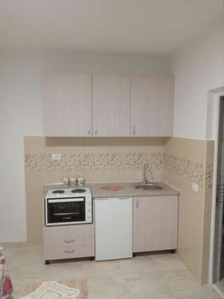 Гостевой дом Apartmani M&V Сутоморе Люкс с 1 спальней-18