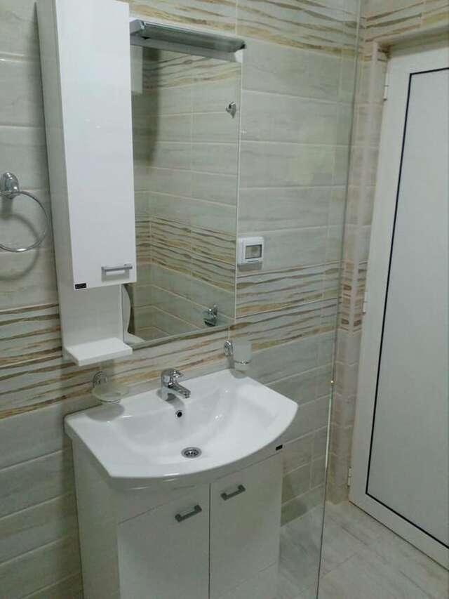 Гостевой дом Apartmani M&V Сутоморе-17