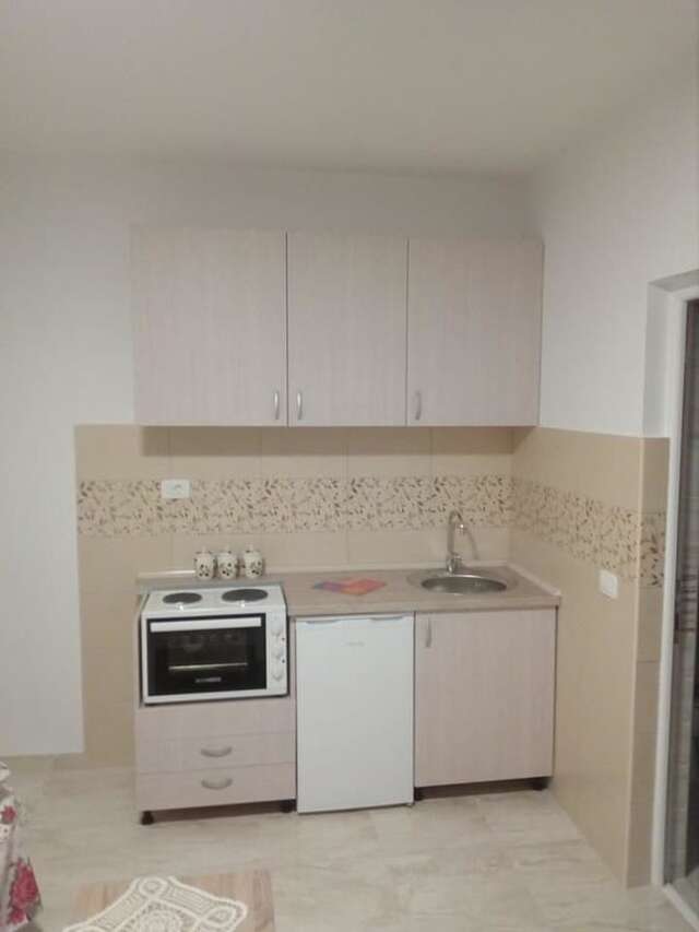 Гостевой дом Apartmani M&V Сутоморе-23